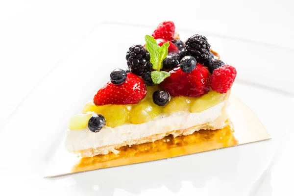 Летний пирог с ягодами — стоковое фото