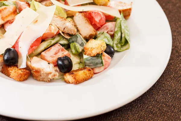 Ceasar salad with olives — Stock Photo, Image