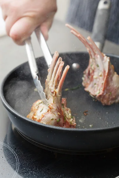 Chuletas de cordero —  Fotos de Stock