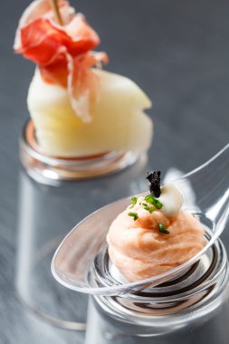 Masada lezzetli kanepe