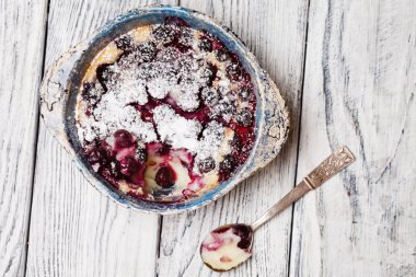 yaban mersini ile pasta