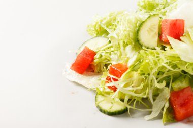 Taze sebze salatası