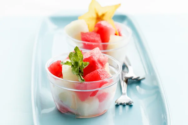 Fruit salad in cups — Stock Photo, Image
