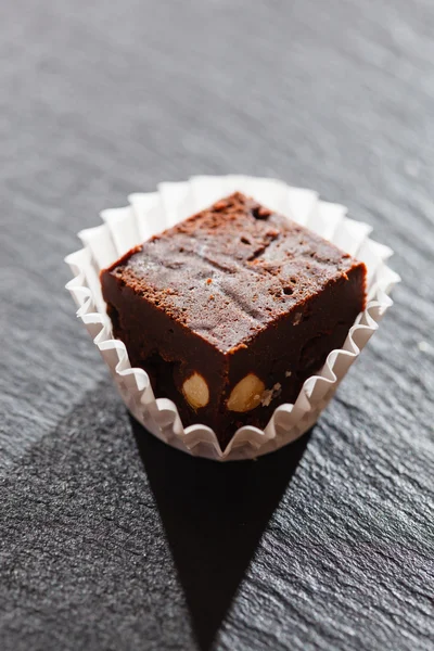 Brownie with nuts — Stock Photo, Image