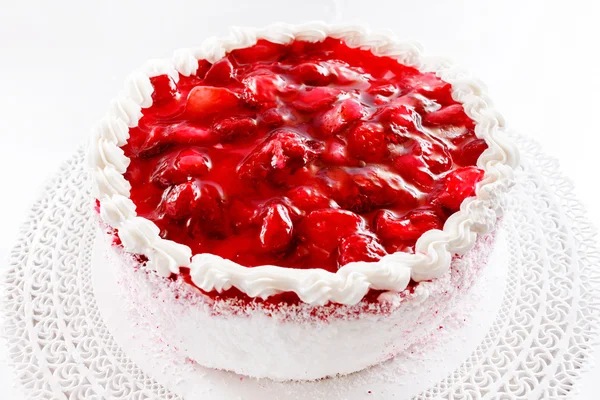 Berry cake on table — Stock Photo, Image