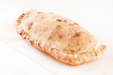 Pişmiş Calzone pizza
