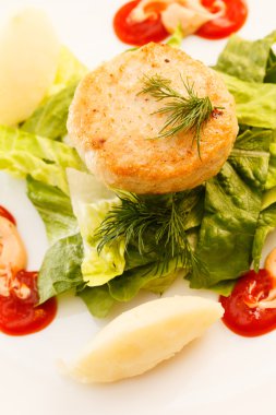 tavuk göğsü patates püresi ile