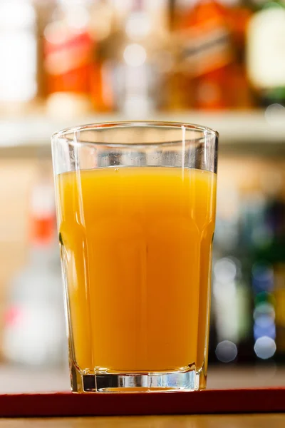 Glas Orangensaft — Stockfoto