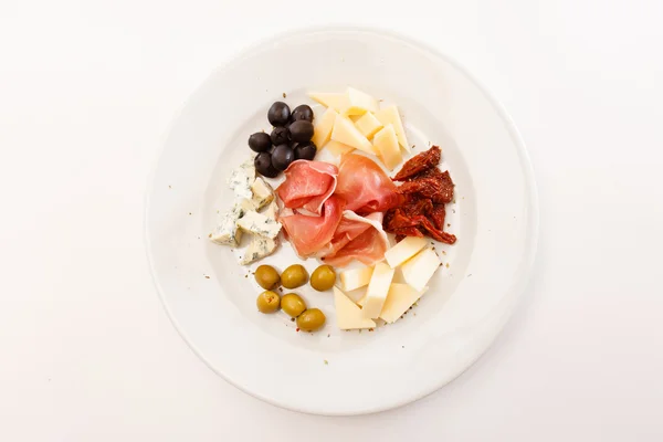 Aperitivo de carne e queijo — Fotografia de Stock