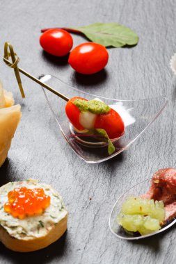 Lezzetli kanepe meze