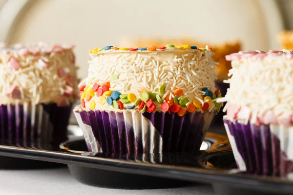 Tasty colorful cupcakes — Stock Photo, Image