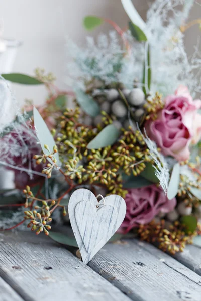 Bouquet romantique aux roses roses — Photo