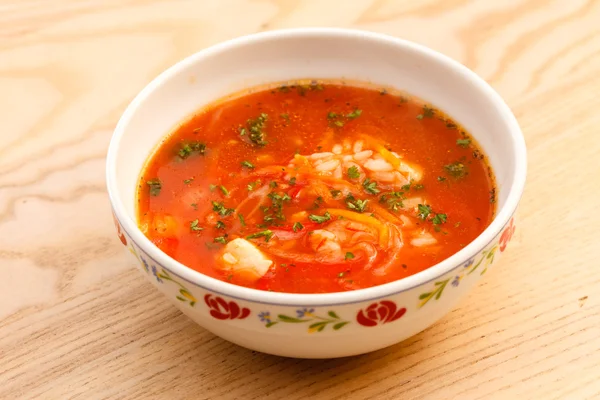 Вкусный томатный суп — стоковое фото