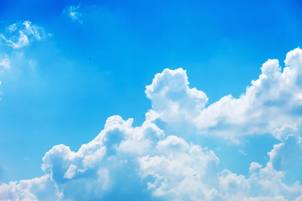 Cielo con nubes — Foto de Stock