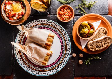 İspanyol yemek pişmiş