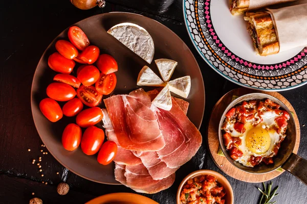 Cena española cocinada — Foto de Stock