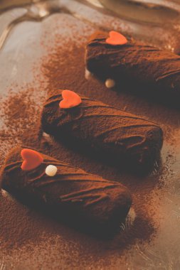 Sevgililer günü için çikolatalı hamur işleri