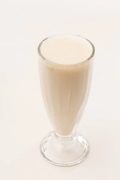 Melk cocktail in glas — Stockfoto