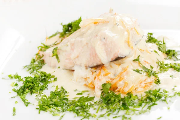 Tabakta somon bifteği