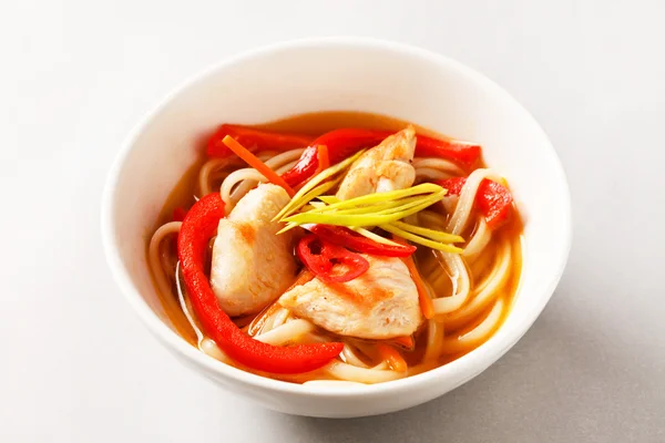 Japońska zupa w misce — Zdjęcie stockowe