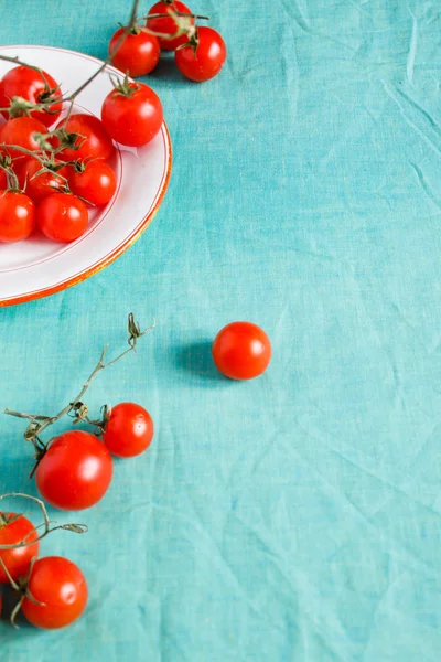 Fresh cheery tomatoes — Stock Photo, Image