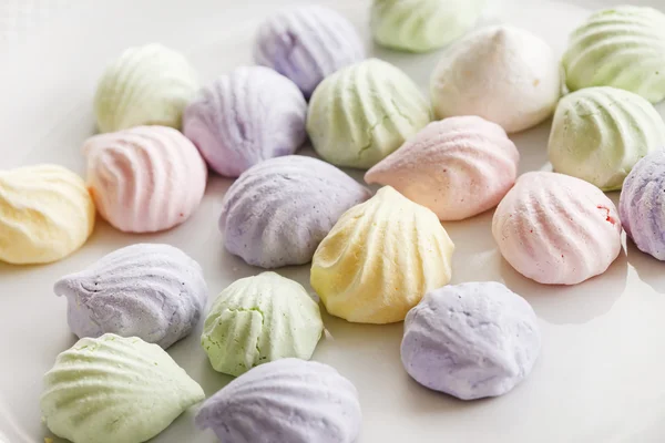 Pastel gekleurde meringue — Stockfoto