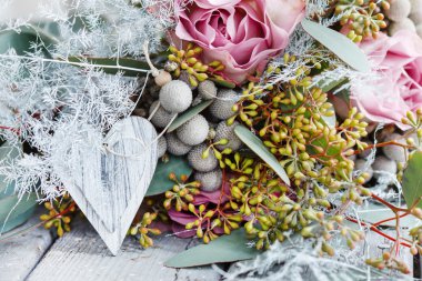 Romantik buket pembe Güllü