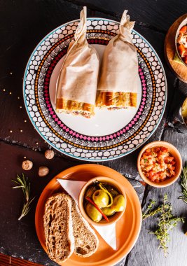 İspanyol yemeği masada