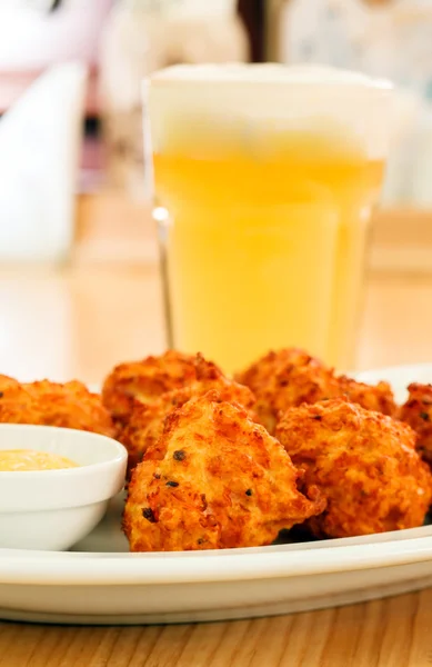 Cheese balls with sauce — Stock Photo, Image
