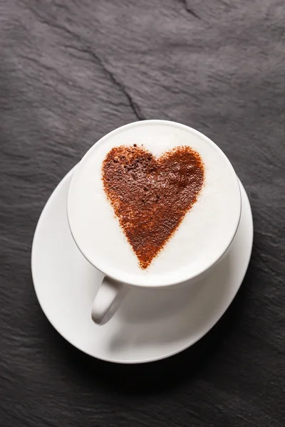 Cappuccino met hart — Stockfoto