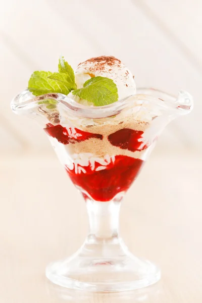 Fruit dessert in glass — Stock Photo, Image