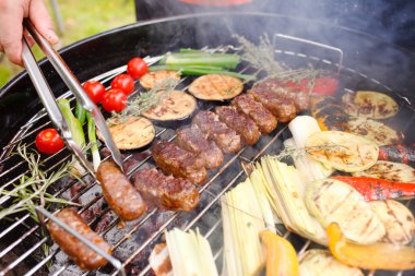 sebze ve ızgara kebap