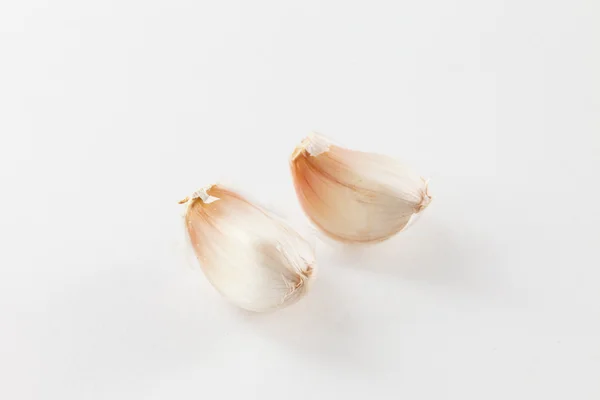 고립 된 백색 마늘 — 스톡 사진