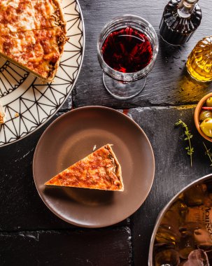 İspanyol yemeği masada