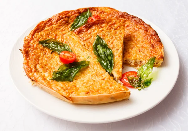 Fransızca Quiche domates ile — Stok fotoğraf