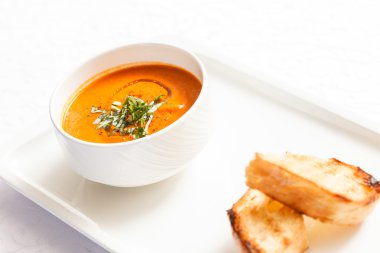 kase domates çorbası