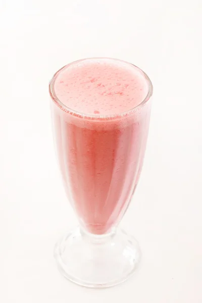 草莓牛奶鸡尾酒 — 图库照片