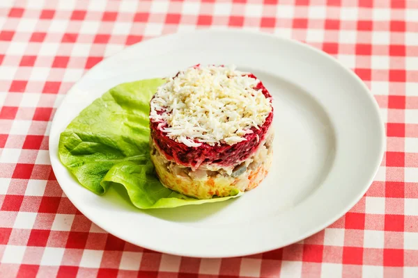 Beetroot salad on plate — Stock Photo, Image