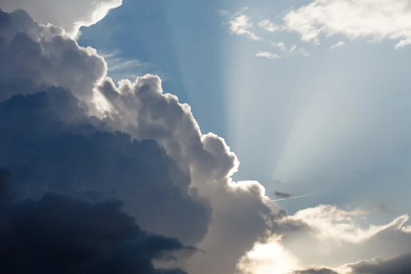 Dramatic sky with clouds — Stock Photo, Image