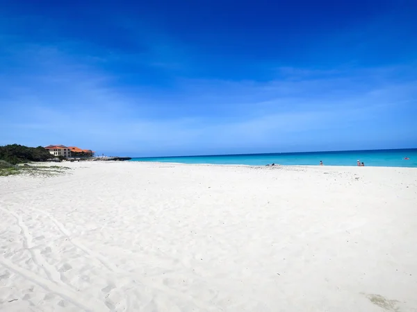 Océano bajo slky azul — Foto de Stock