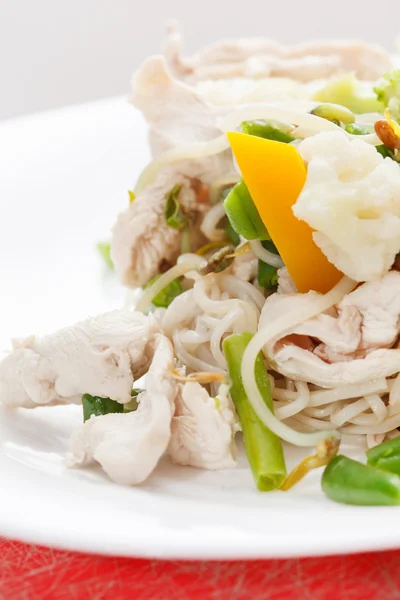 Noodle with vegetables and meat — Stock Photo, Image