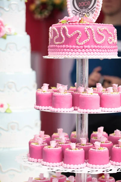 Tasty wedding cupcakes