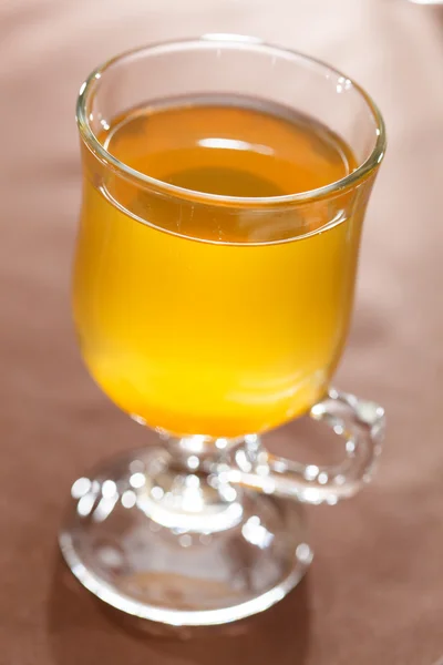 Imbir herbata w szkle — Zdjęcie stockowe