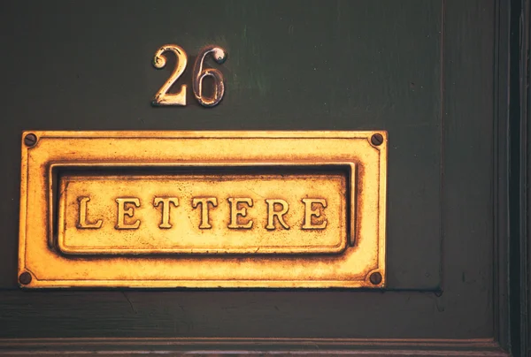 Letterbox on Door in the Rome — Stock Photo, Image