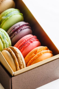 renkli Fransızca macaroons