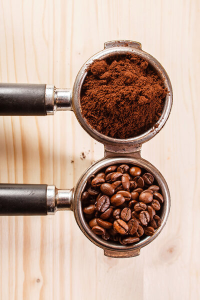 Coffee handles with beans