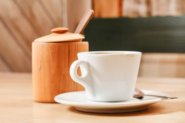 杯咖啡和糖碗 — 图库照片