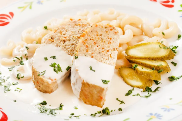 Meat loaf with pasta — Stock Photo, Image