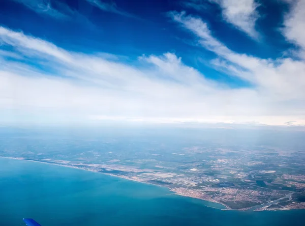 Blå himmel över Italien — Stockfoto