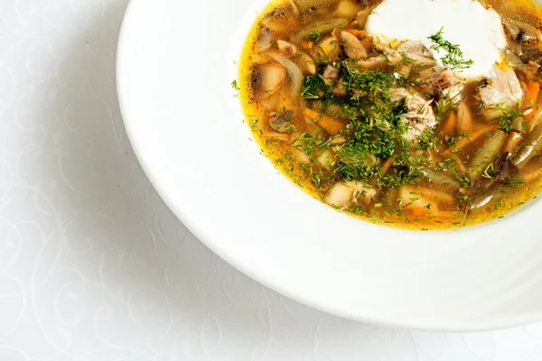 Sopa de champiñones con hierbas — Foto de Stock